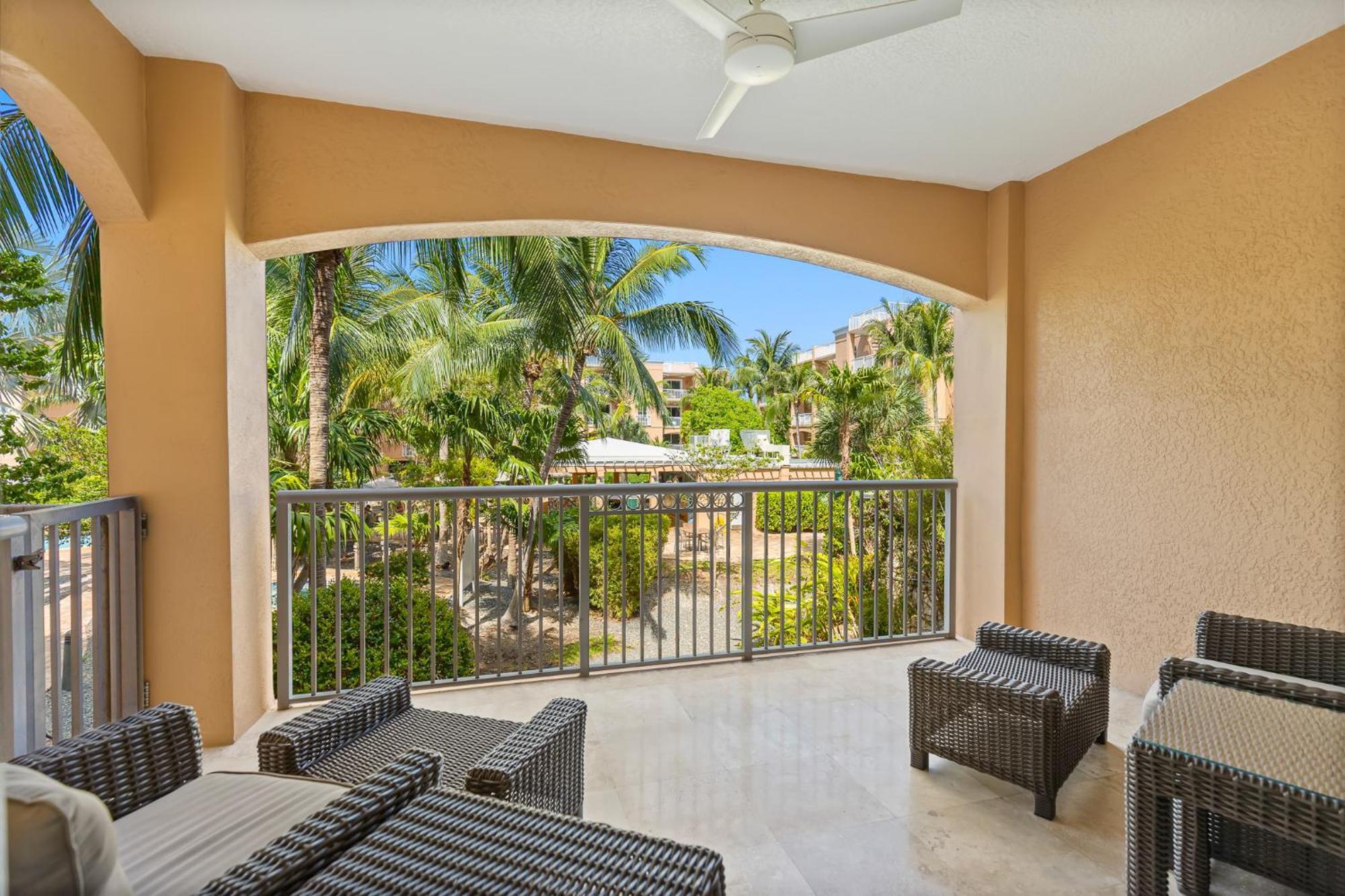 Resort Marriott Beachside 4*