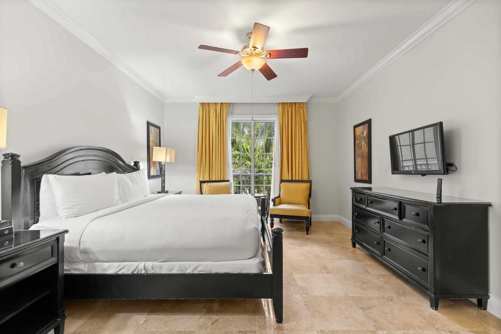 Marriott Beachside 4*