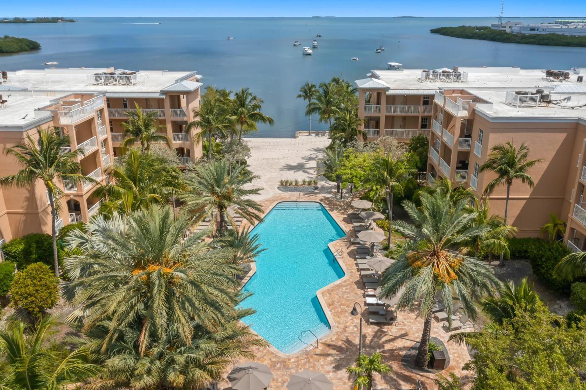Resort Marriott Beachside 4*